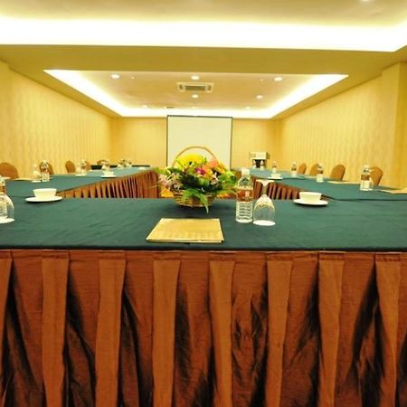 11@Century Hotel Johor Bahru Extérieur photo
