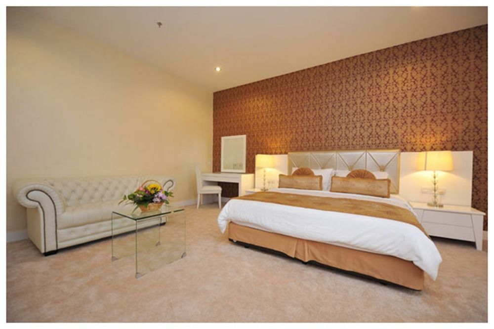 11@Century Hotel Johor Bahru Extérieur photo